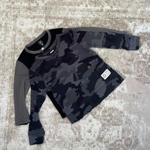 Set of Gap double-layer tees